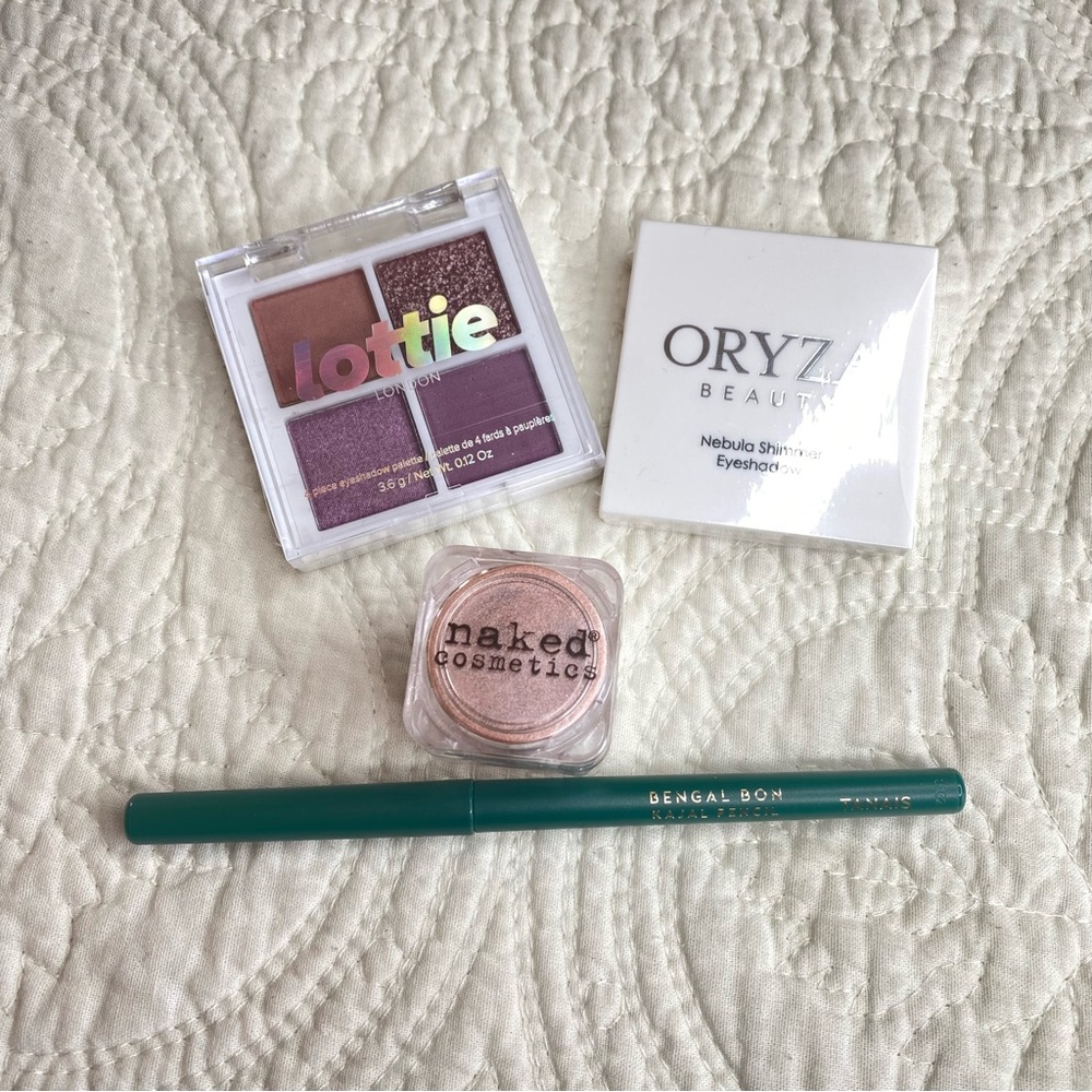 NWT eye makeup bundle